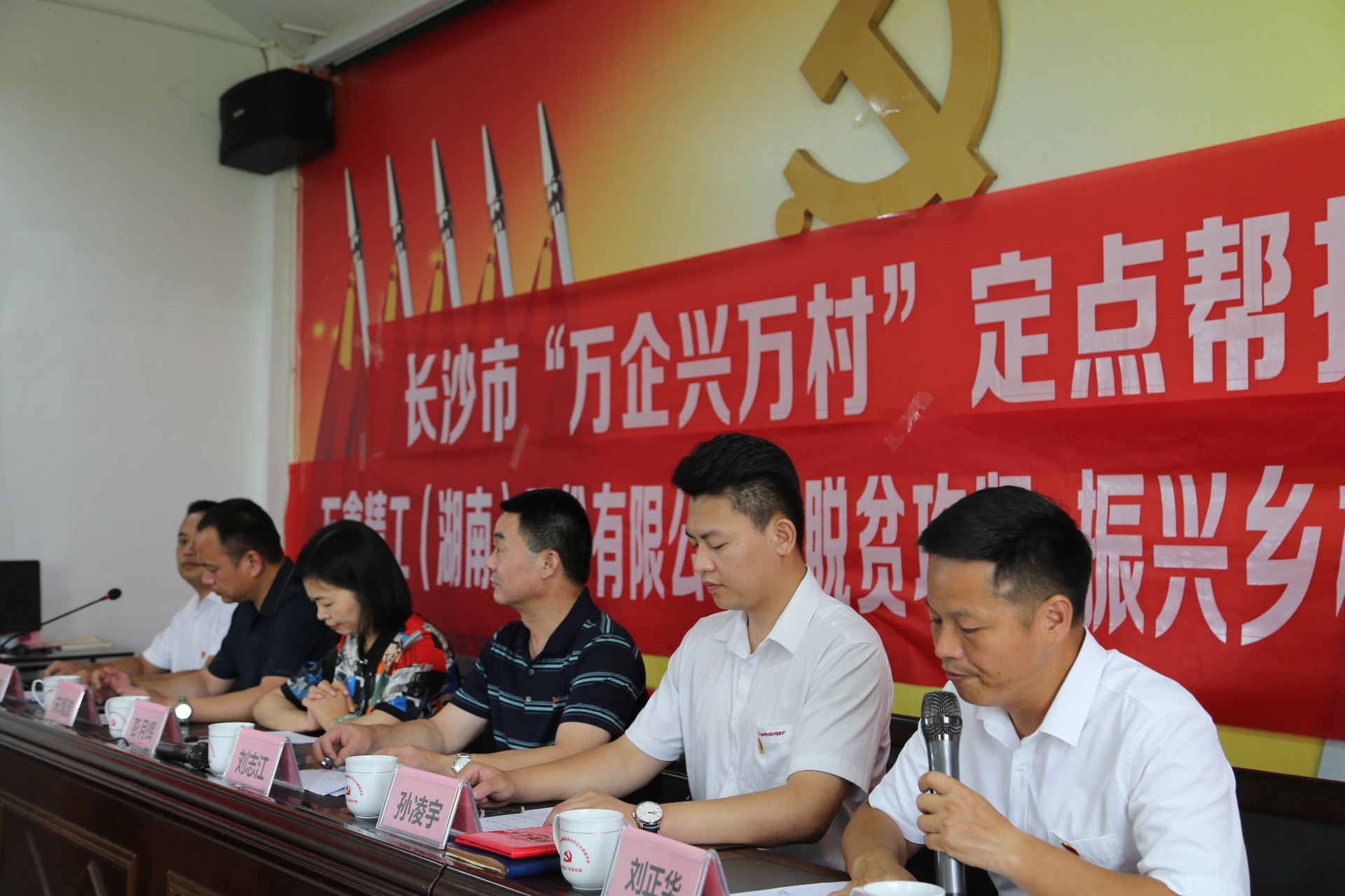 1658126190335743.jpg 2T2A2438.JPG