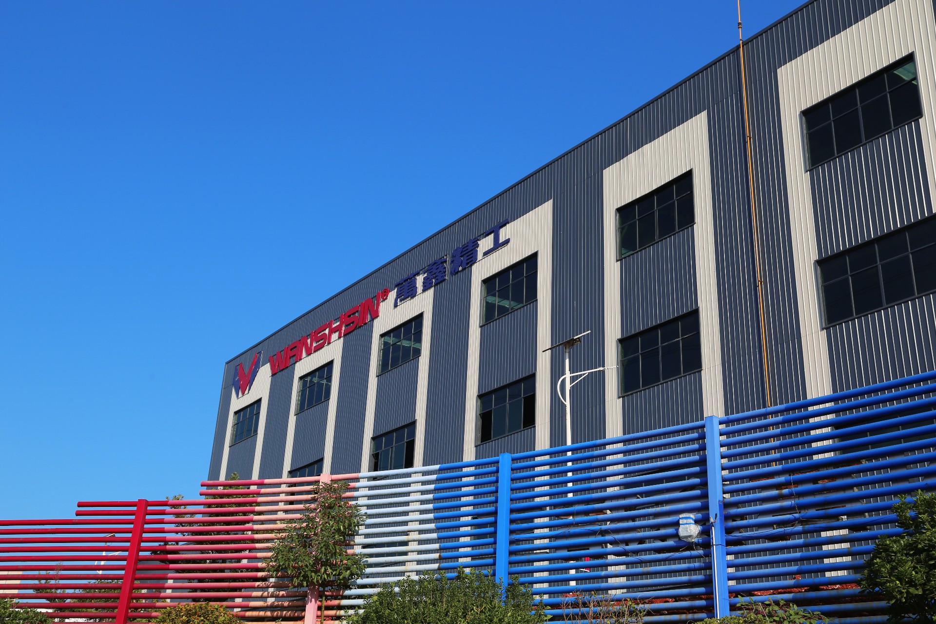 1712806075116569.jpg 2T2A9926.JPG